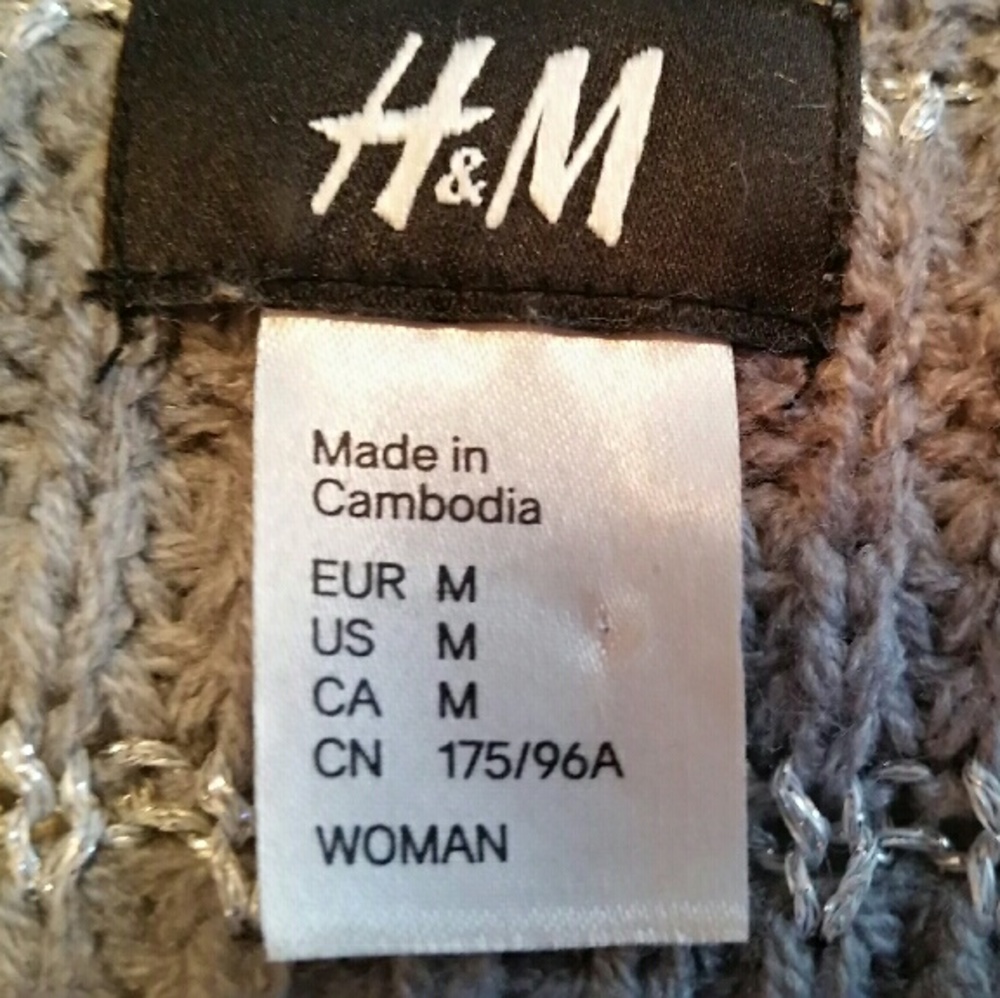 Sweater, grey/silver, medium - Picture 2 of 3